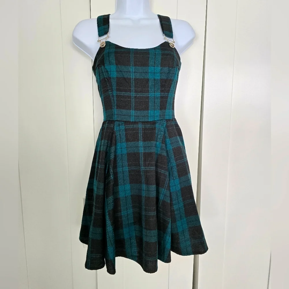 NWOT Rare Collectif Green Plaid Jumper Dress 4XS / UK6 - Picture 1 of 8
